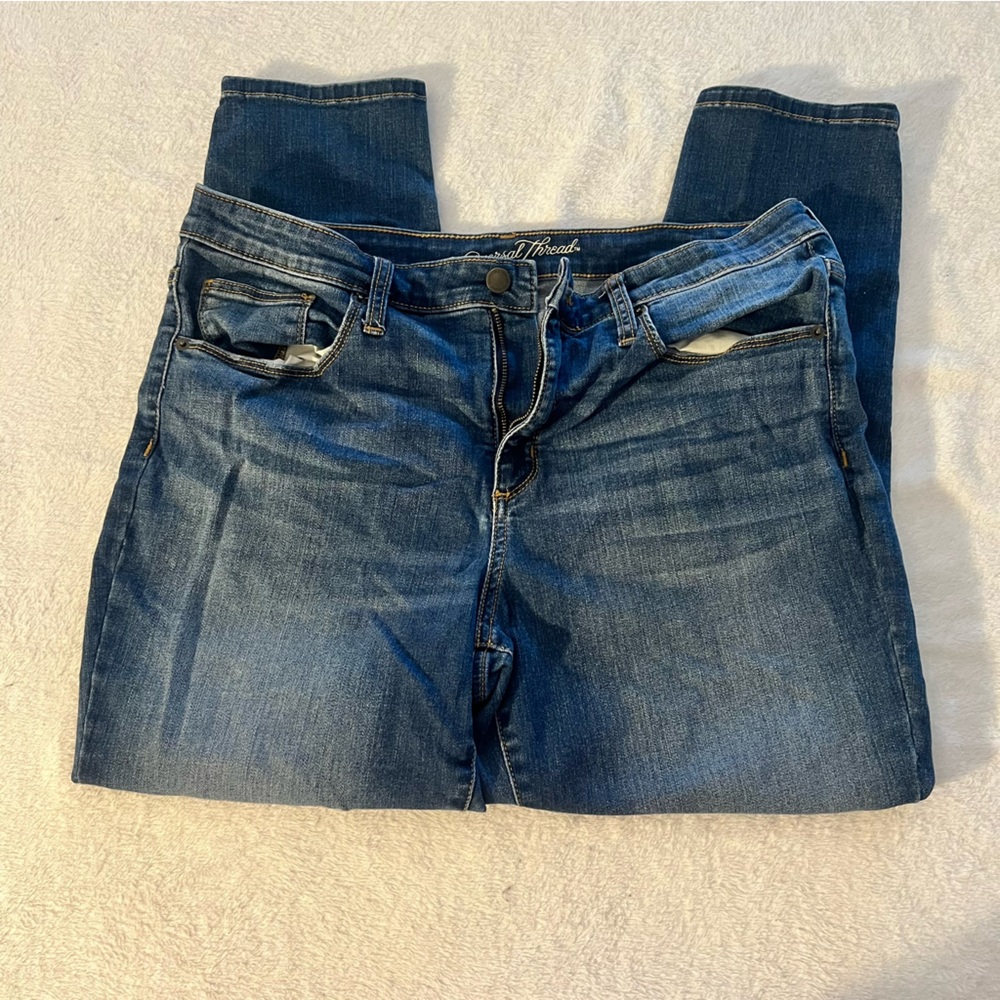 Universal Thread Front Wash Blue Denim Jeans
